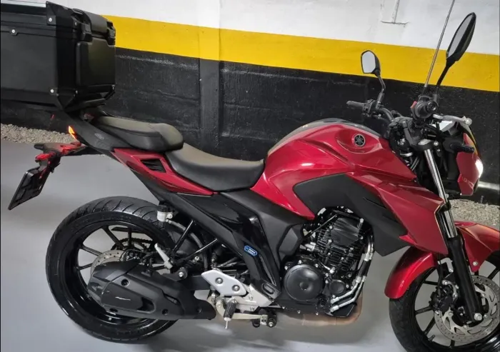 Fazer 250