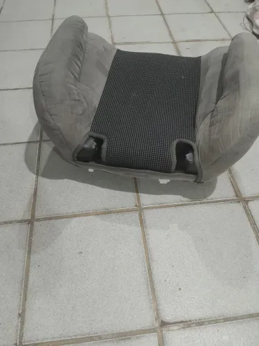 Cadeira de carro infantil 