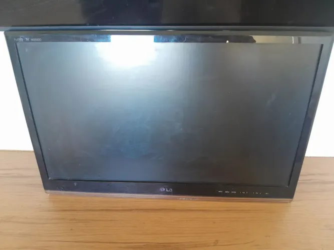 Tv lg ,full HD ,1920×1080p, 25 polegadas