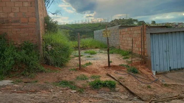 LOTE JARDIM LIBERDADE, BOM SUCESSO, BARREIRO