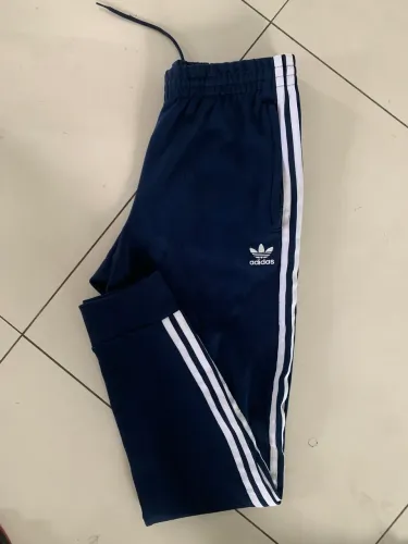 Calça Adidas Originals Adicolor Classics Primeblue SST - Azul-Marinho (M)