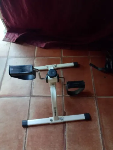 Bicicleta Fisioterapêutica 