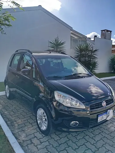 Fiat Idea Attractive 1.4 Fire Flex 8V 5P 2013