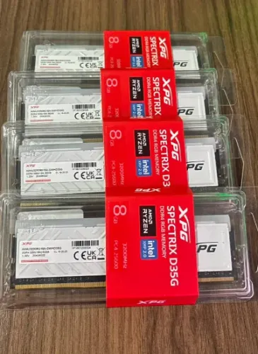 4 Memorias Adata XPG Spectrix D35G, RGB, 8GB (1x8GB), DDR4, 3200MHz, C16, Branco