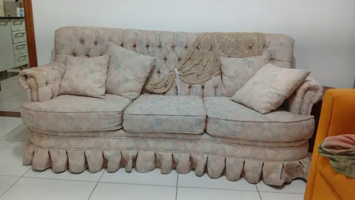 Jogo de Sofá e Poltrona