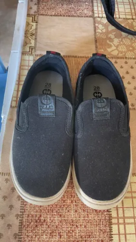 Tenis