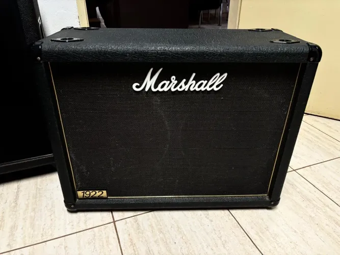 Caixa 2x12 Marshall 1922 anos 90