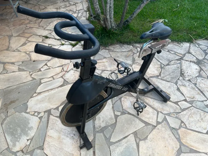 Bicicleta Spinning Profissional Embreex 340 | Academia | Super Resistente