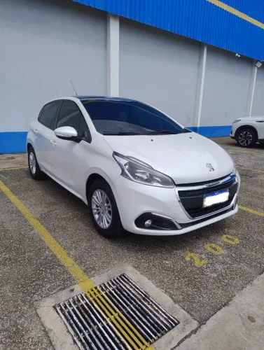 Peugeot 208 Allure 1.2 Flex 12V 5P Mec. 2017