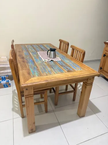 Mesa rústica perfeito estado 1,80 x 90