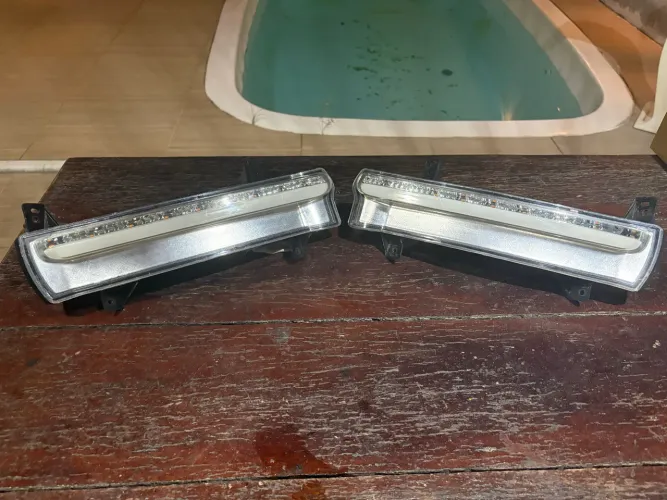 Pisca e luz diurna pára-choque dianteiro JEEP COMPASS