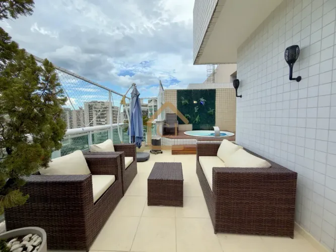 Cobertura  Barra Olímpica  03 quartos e reformada com 143 m²