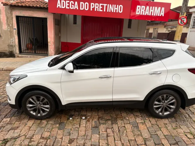 Hyundai Santa Fe GLS 3.3 V6 4X4 Tiptronic 2018