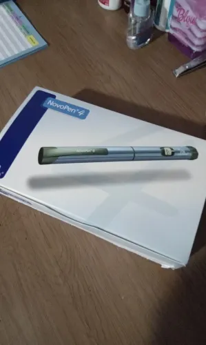 Caneta aplicadora de insulina Novopen 4