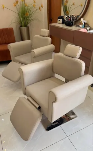 3 Poltronas maquiador reclináveis