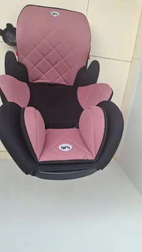 Cadeira Booster com apoio infantil que depois vira somente um assento elevado 