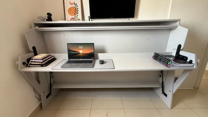Cama/Escrivaninha retrátil