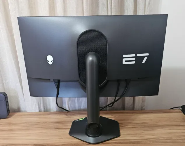 Monitor Dell Alienware 27 pol - AW2724DM