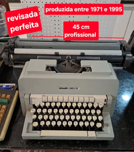 Máquina de escrever profissional OLIVETTI LINEA 98 FERRO para decoração e antiquários