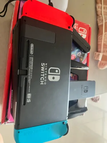 Vendo Nintendo Switch semi-novo