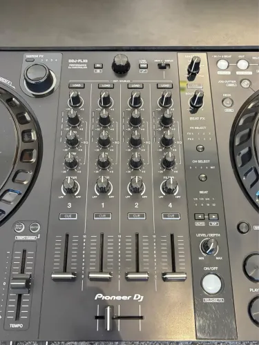 Controladora DDJ FLX6 - Seminova