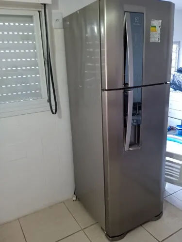 Geladeira Eletrolux