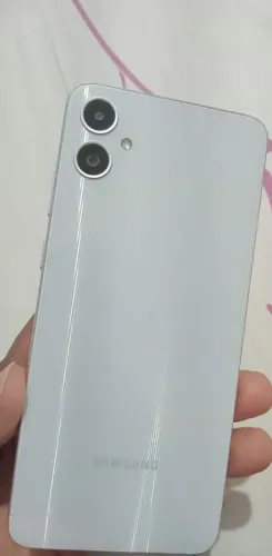 Samsung Galaxy A05 aparelho está perfeito 128 gigas