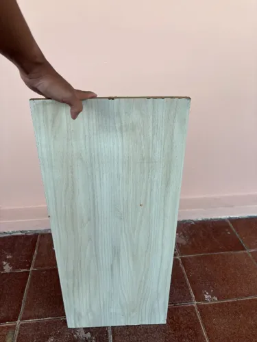 Prateleira em MDF 70 X 33