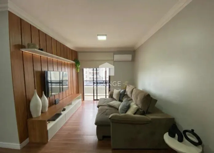 Apartamento à venda no bairro Taquaral em Campinas