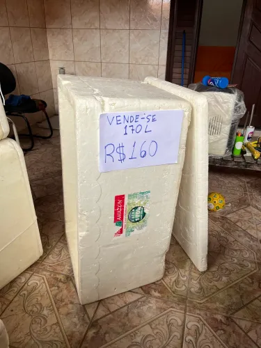 Caixa de Isopor 170 Litros