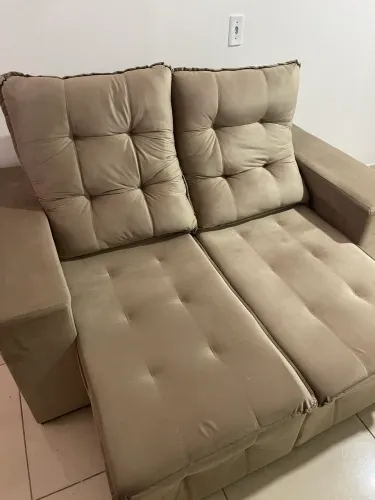 Sofá retrátil