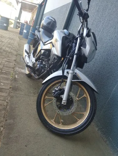 Motocicleta ?