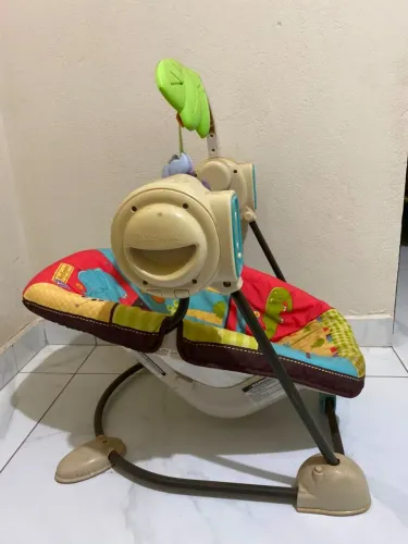 Cadeira de balanço / bebê conforto de descanso (Fisher-Price)