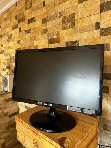 Monitor TV Samsung 22 Polegadas