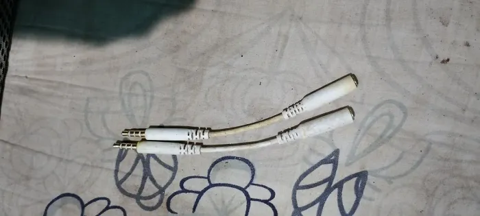 Vendo duas antenas para celula. Para qualquer celular.