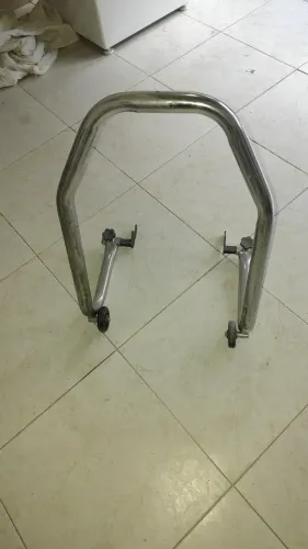 Cavalete traseiro moto