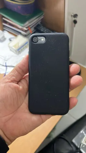 Celila iPhone 7 primeiro dono semi novo 400 pra colocar presso