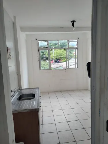 Apartamento pequeno - direto com proprietário