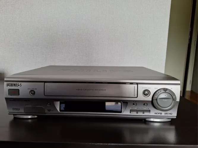 Philips Video Cassette Recorder - 6 Head Hi-Fi
