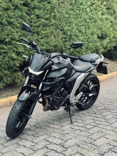 Yamaha FZ25 2023