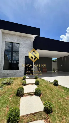 Casa- 3 suítes, 168m², 4 vagas, piscina- Setor Finsocial
