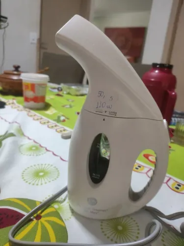 Vaporizador para passar roupa