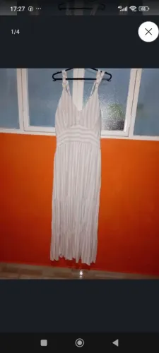 Vestidos novos e seminovos