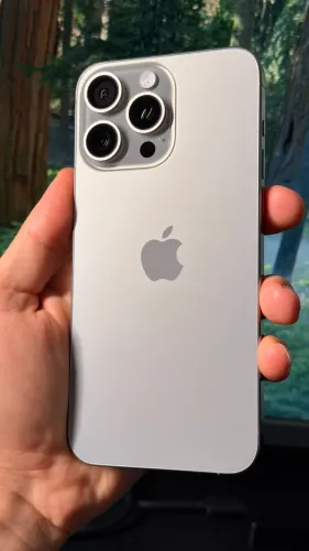 iPhone 15 PRO MAX 512gb - Super Conservado
