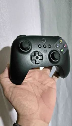 Controle 8bitDo Ultimate Hall Effect