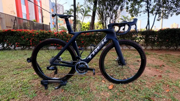 Bicicleta Trek Madone SLR 9 AXS