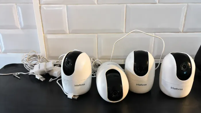 Câmera Intelbras 360 (kit com 4)