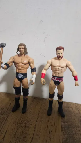 Sheamus e Triple H ? Action figures