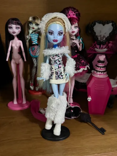Abby básica elástico g1 2008 monster high