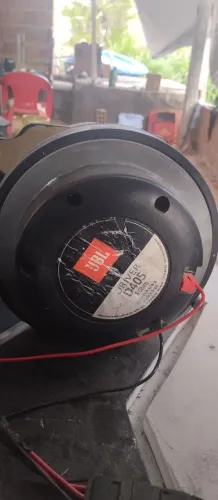 Corneta JBL d405
